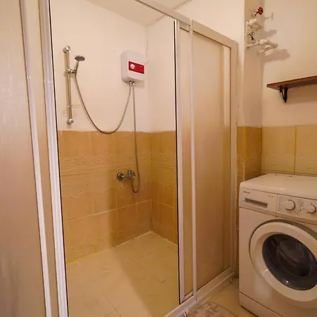 Serene Flat Close To In Muratpasa Antalya