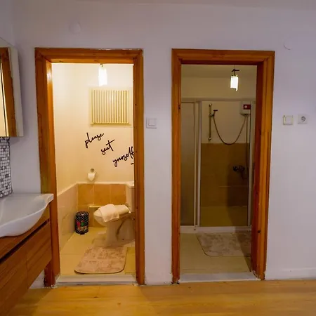 Serene Flat Close To In Muratpasa Apartment Antalya
